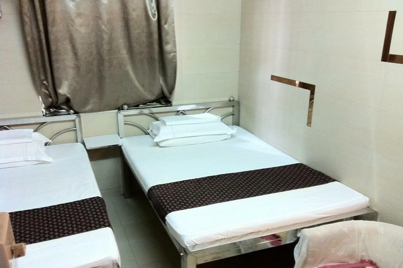New Grand Guest House Hong Kong 0*,