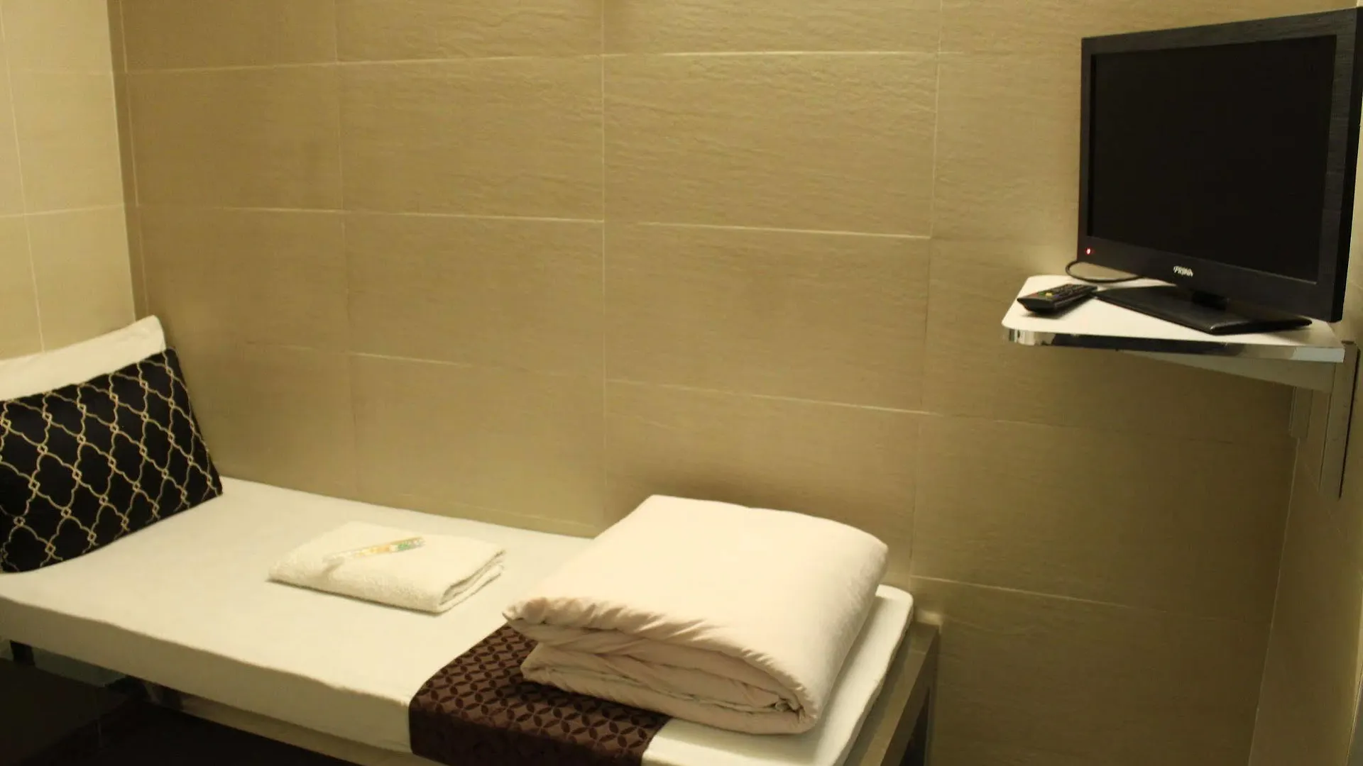 New Grand Guest House Hong Kong